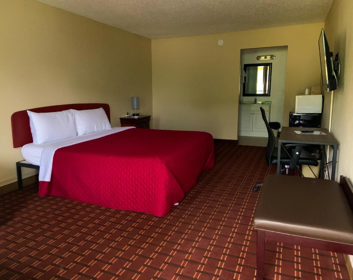 Red Carpet Inn Kinston Dış mekan fotoğraf