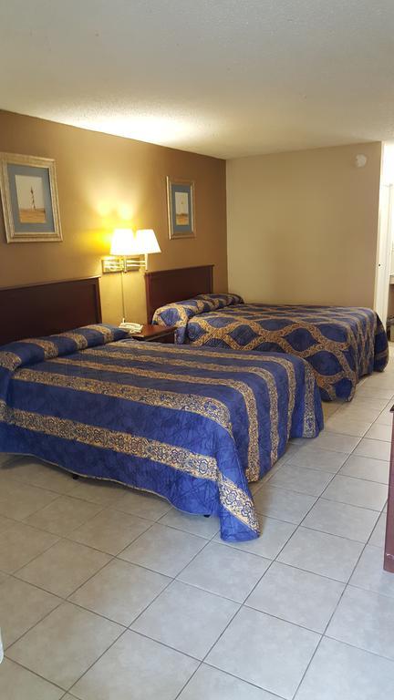 Red Carpet Inn Kinston Oda fotoğraf