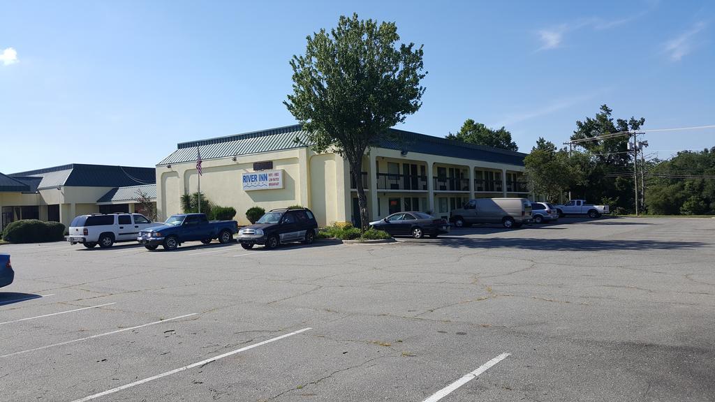 Red Carpet Inn Kinston Dış mekan fotoğraf