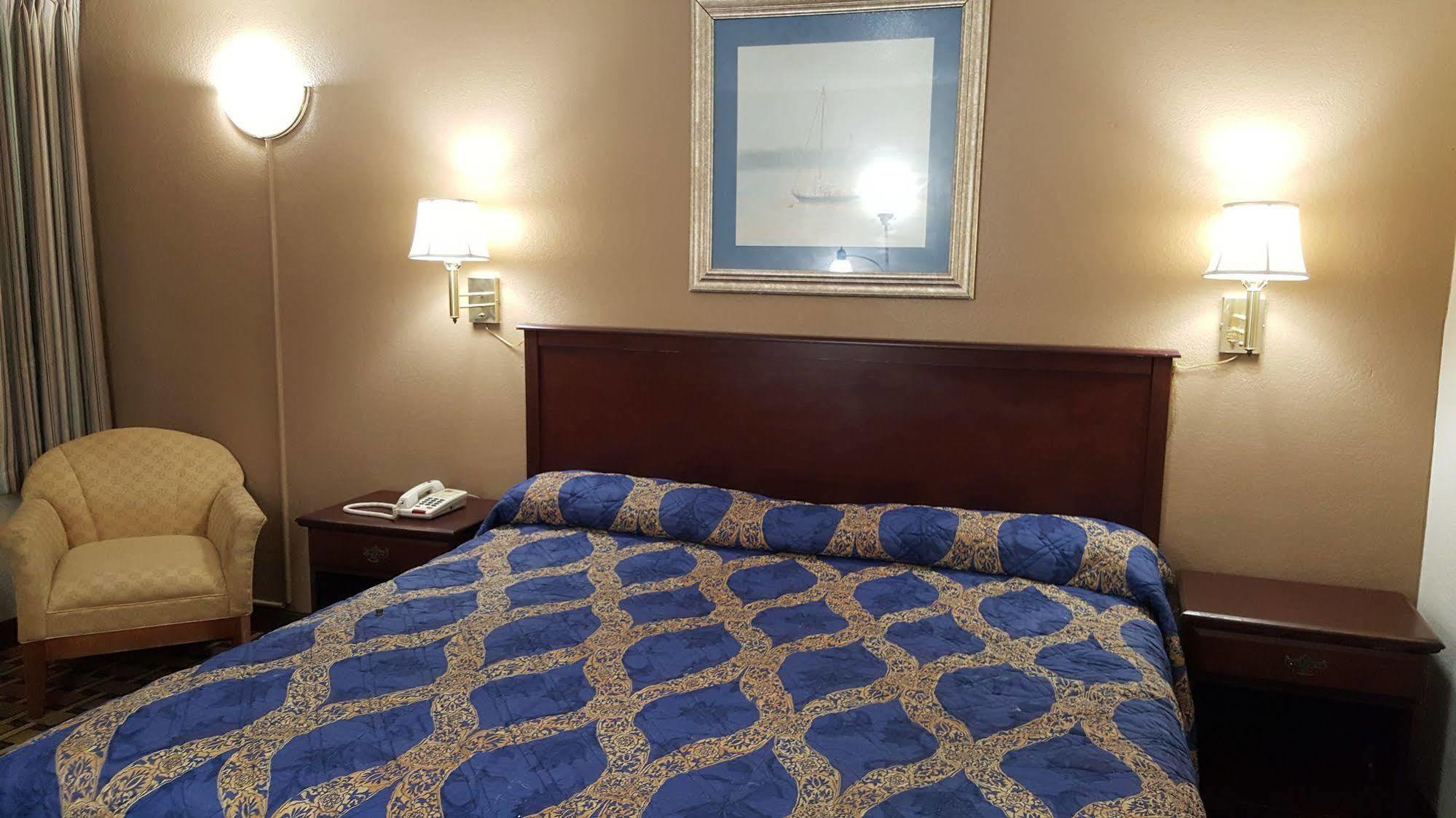 Red Carpet Inn Kinston Dış mekan fotoğraf